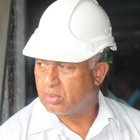 PM raises concern on overspill at sugar mills